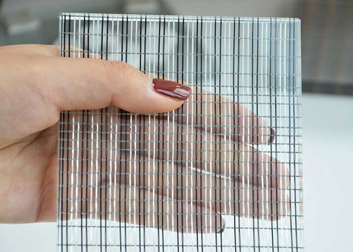 Metal Mesh Laminated Glass